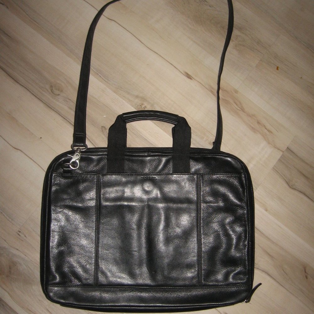 Fossil Leather Laptop Shoulder Bag Black